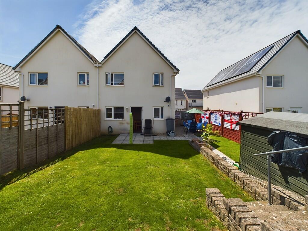 CAM02089G0-PR0256...