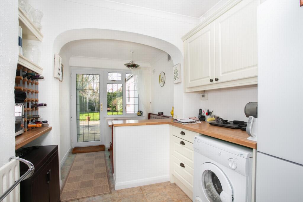 Kitchen/breakfast rm