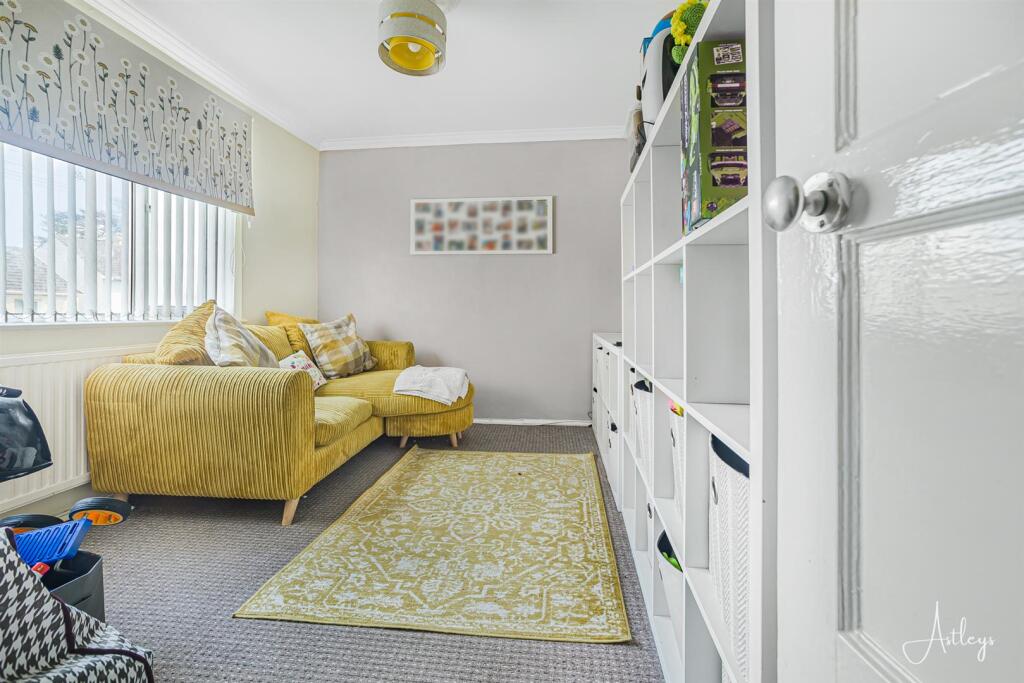 Front lounge