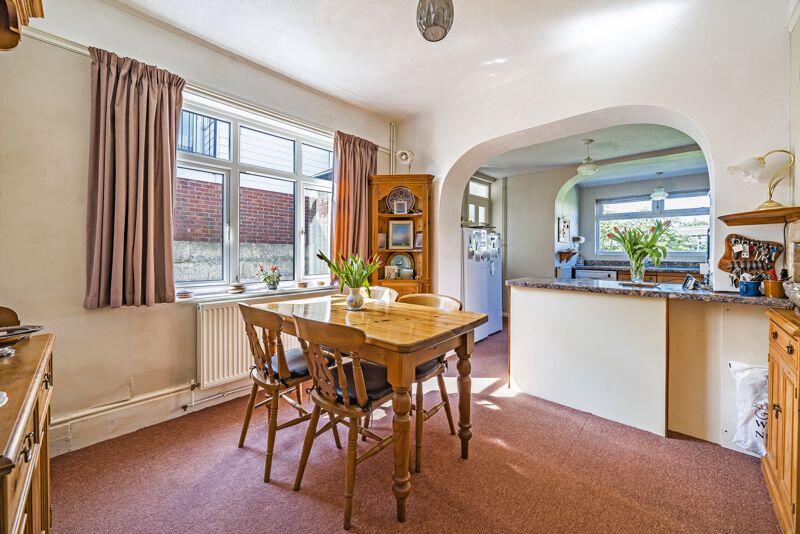 Breakfast Room