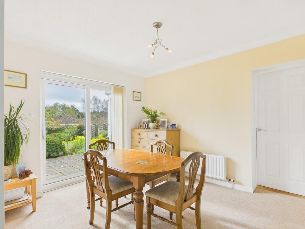 CAM04092G0-PR0047...