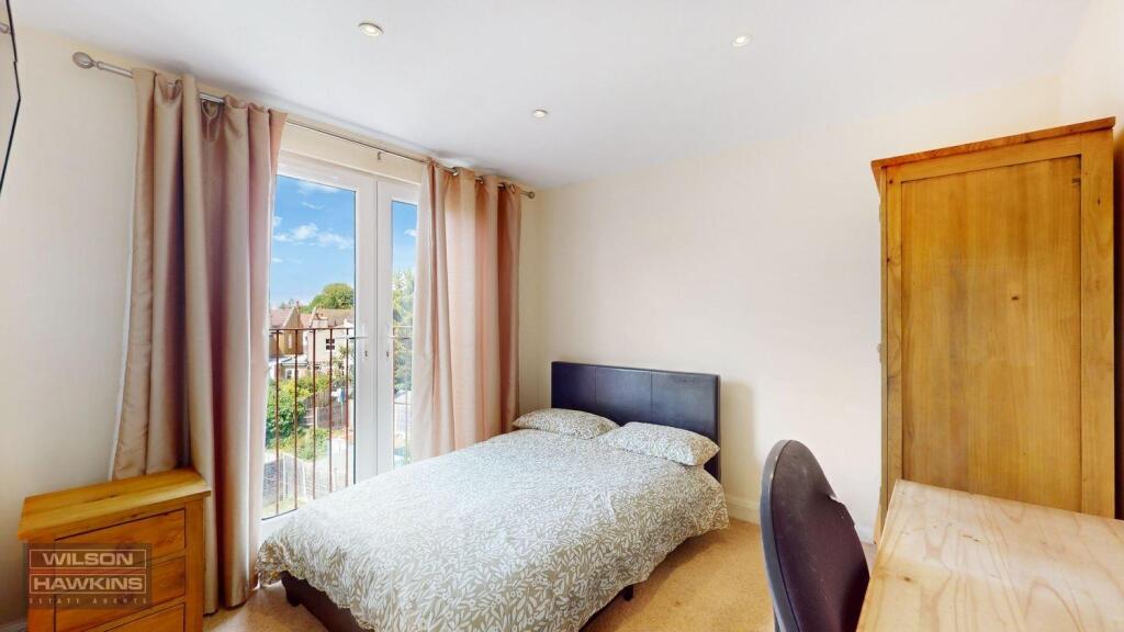 35 Welldon Crescent - whGi7NYRfHvMAp3g7BfD.jpg