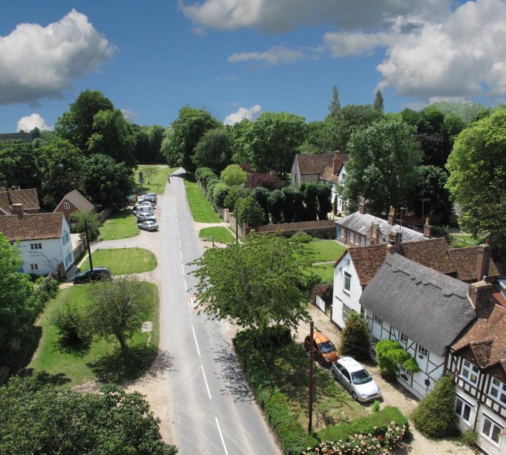 VILLAGE ATMOSPHERE.JPG