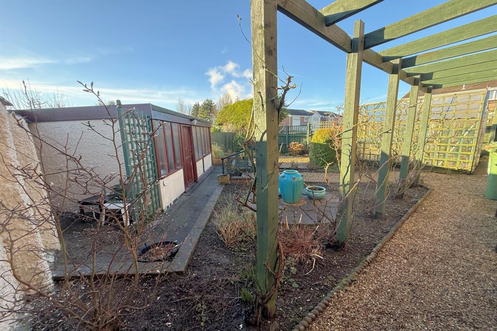 Left Side Garden