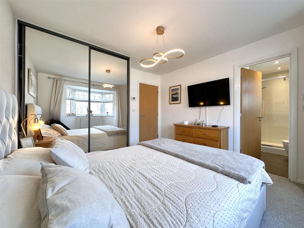 Bedroom One Into En-Suite 391