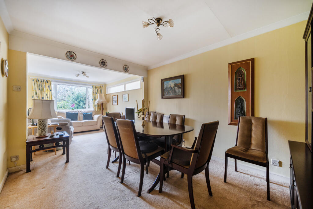 1387356-1-6942a27...