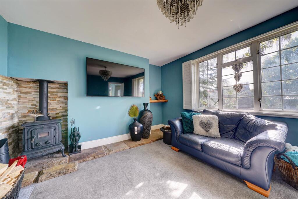 7 The Avenue (3).jpg