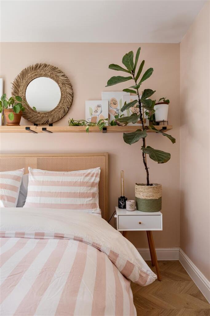 2, Brockway Close E11