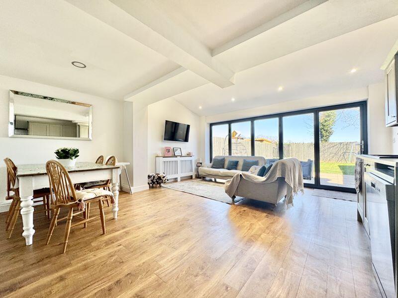 Kitchen living space