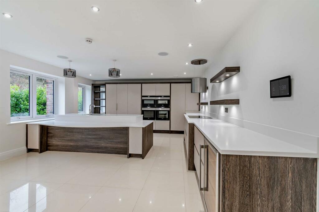 8629922-interior40-800.jpg