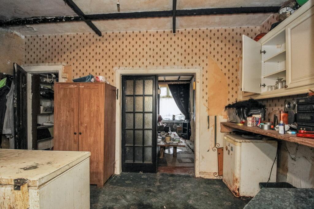 53 Clarkson Street, Dewsbury, West Yorkshire  WF13 3DR