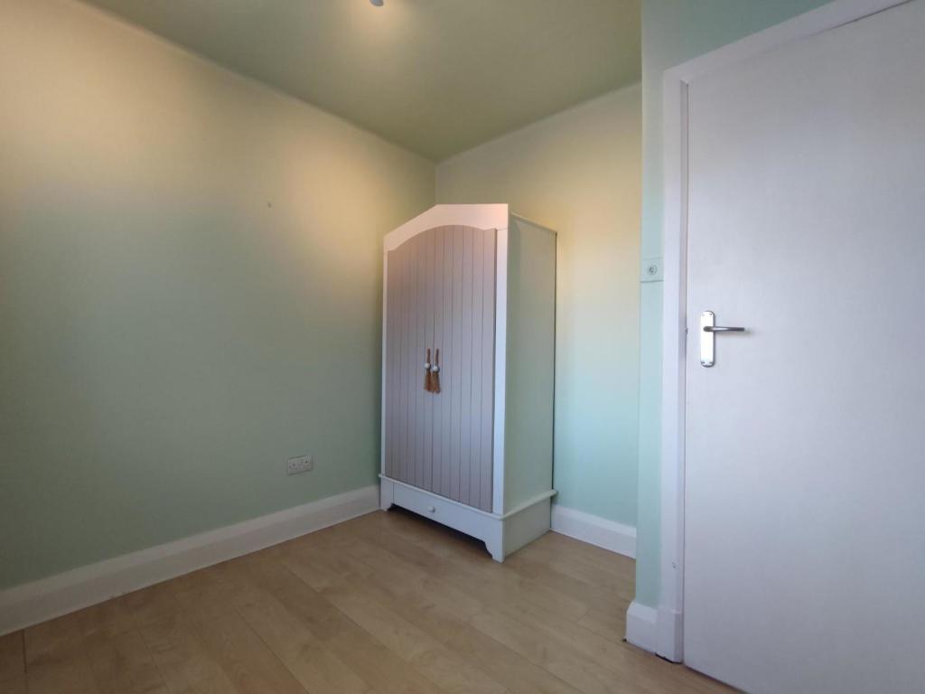Bedroom 4 Aspect 2