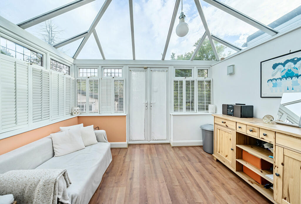 1353938-8-68c44b7...