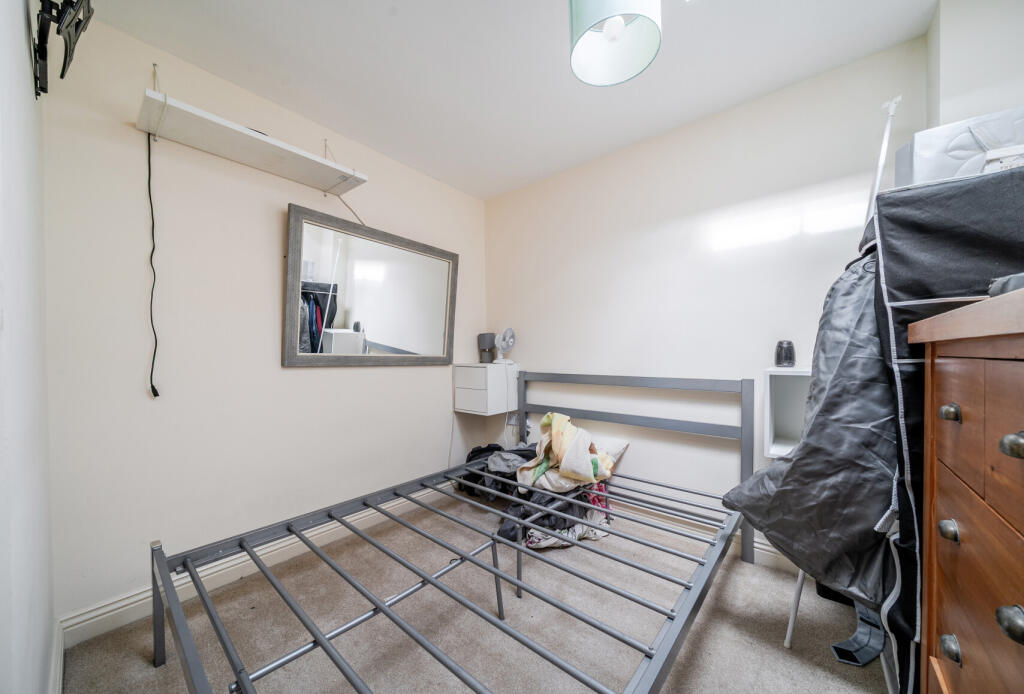 1350255-5-68c969d...