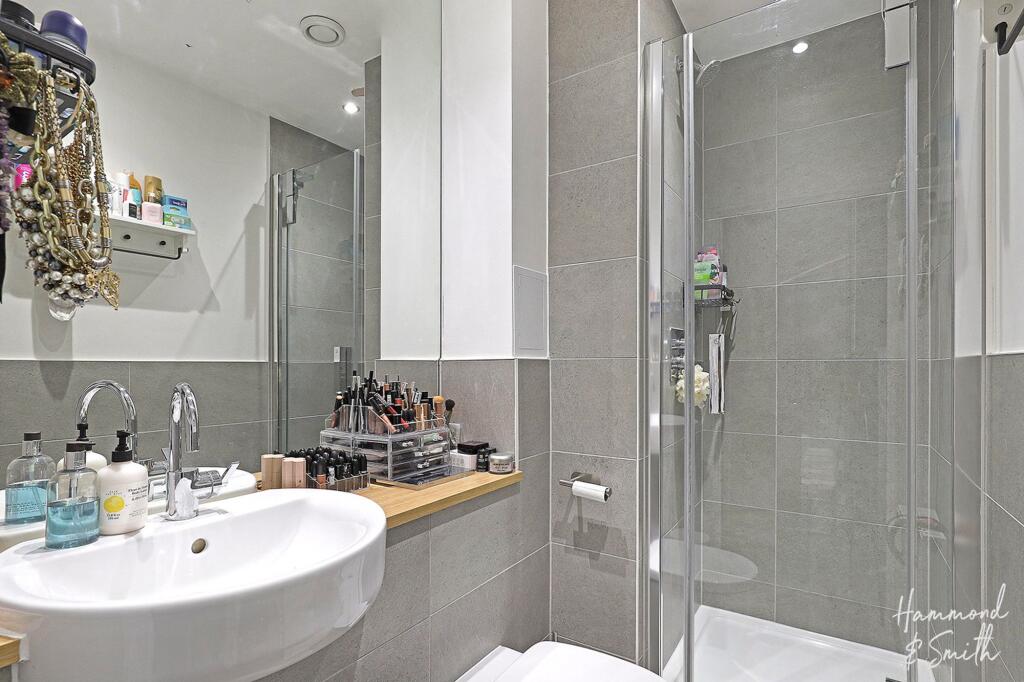 Ensuite Shower Room