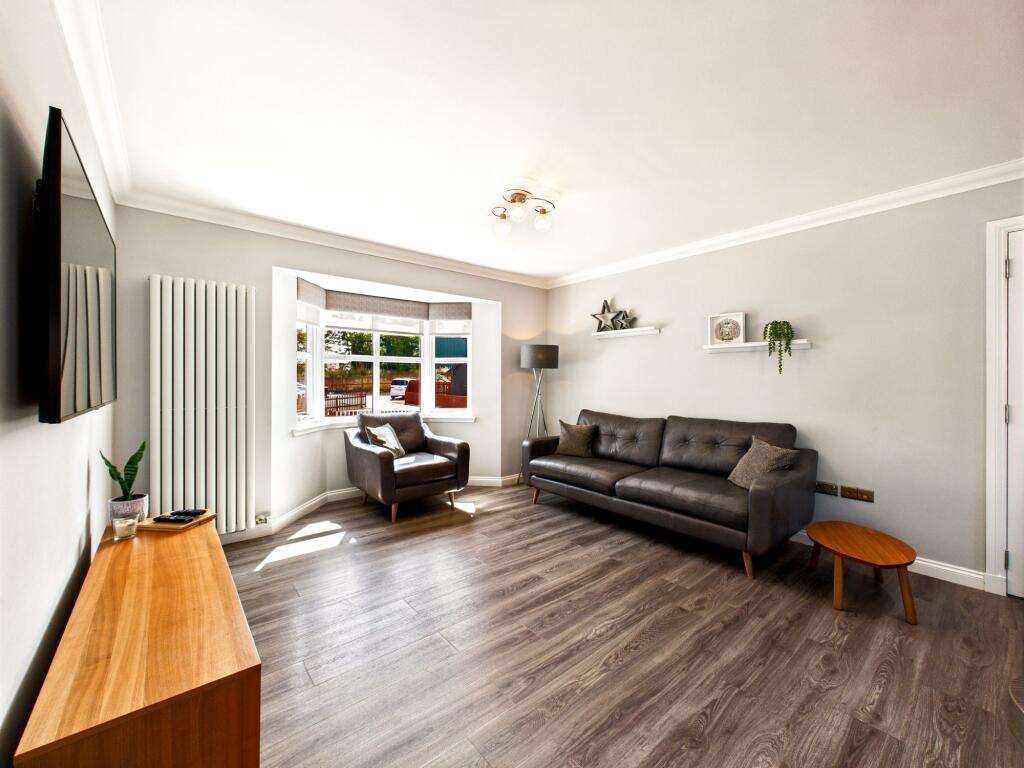 Kitchen/Living Area