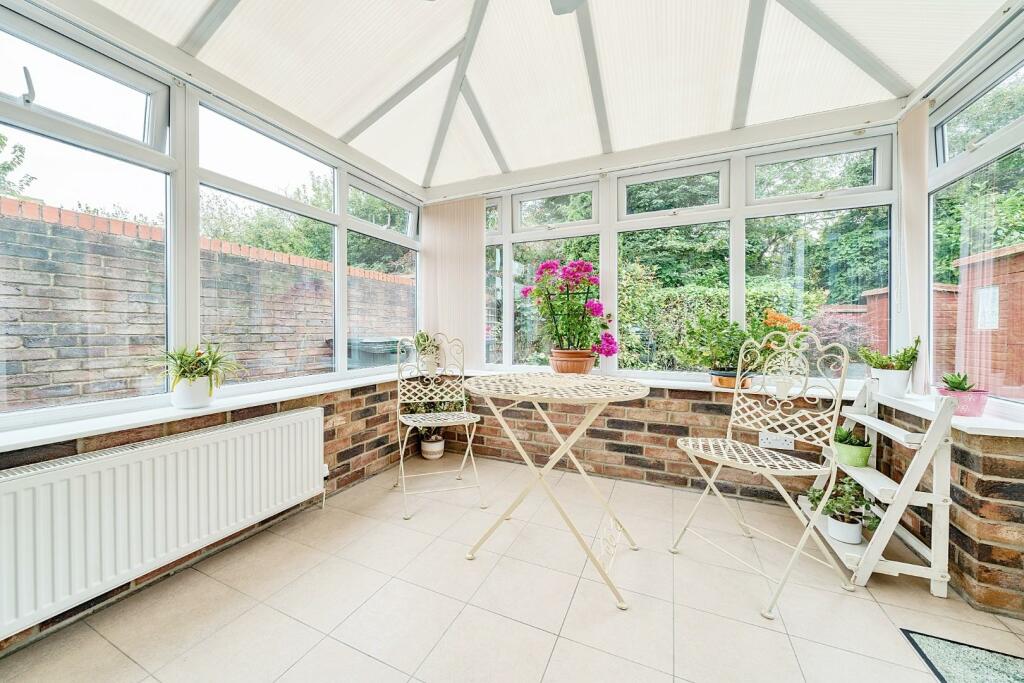 2nd view CONSERVATORY.jpg