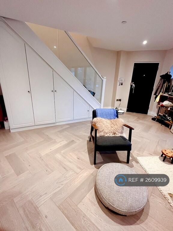 Living Room - Duplex