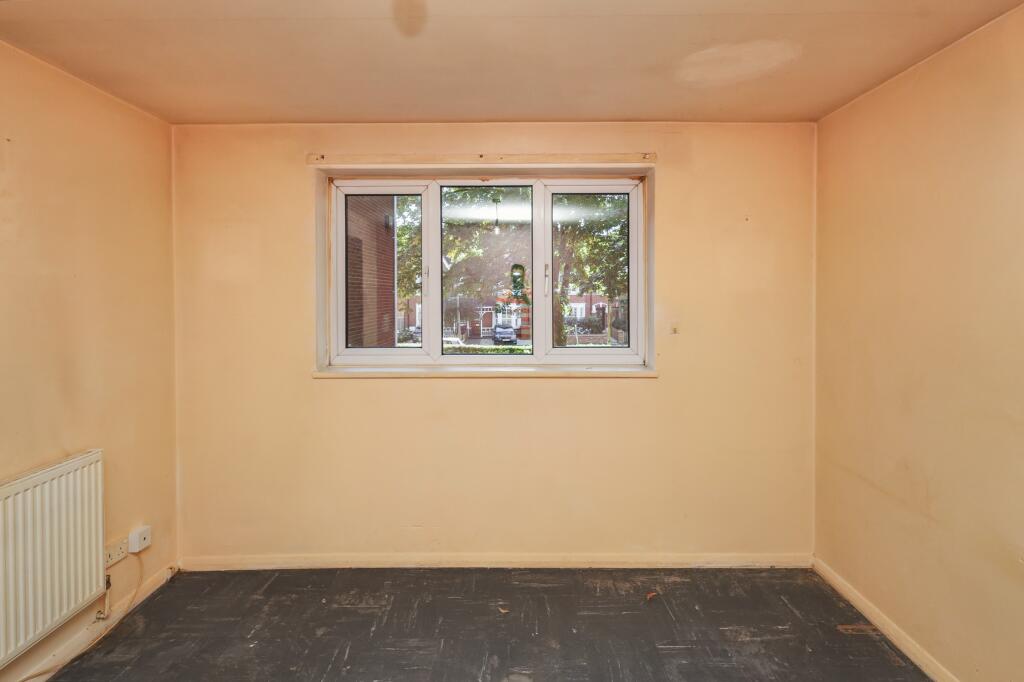 6 Bridge Court, Hillside Road, Harpenden, Hertfordshire, AL5 4DH