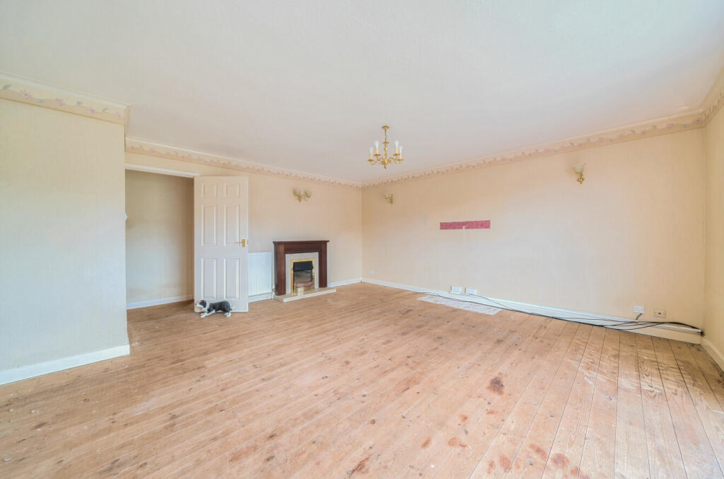 1304198-3-683f3d6...