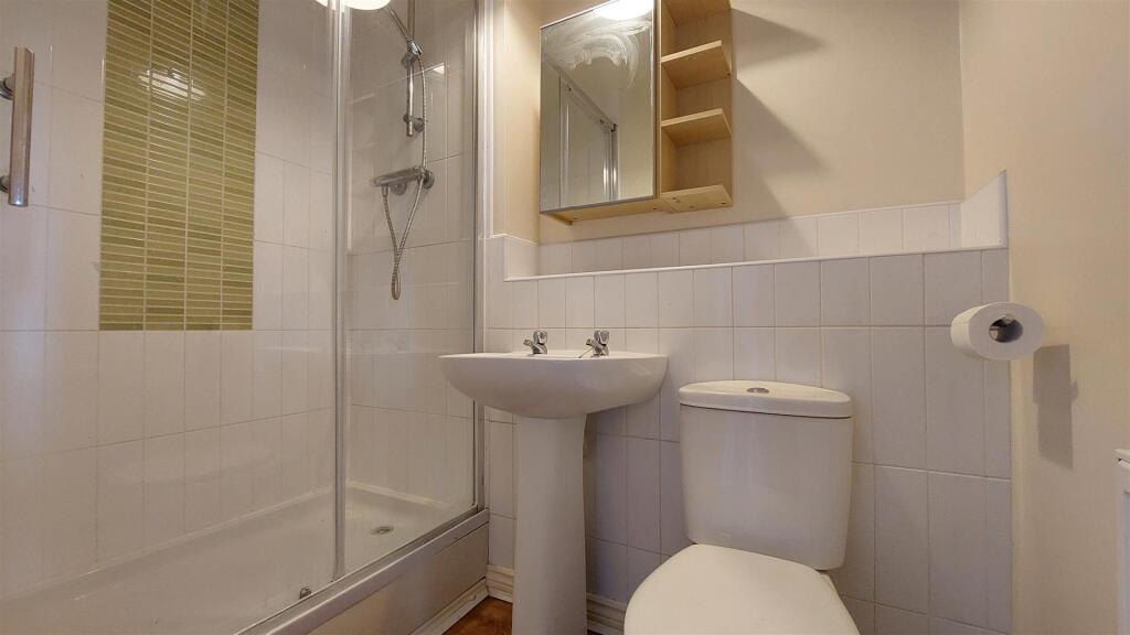 En-suite shower room