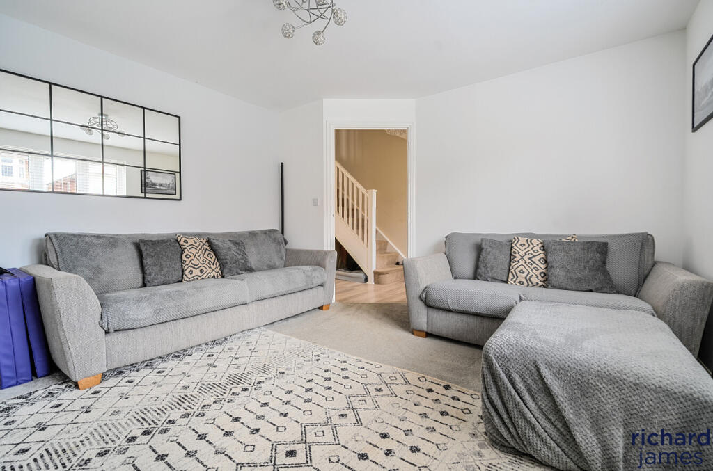 b5b93e7248f3463b87cd1b3500de0d5d