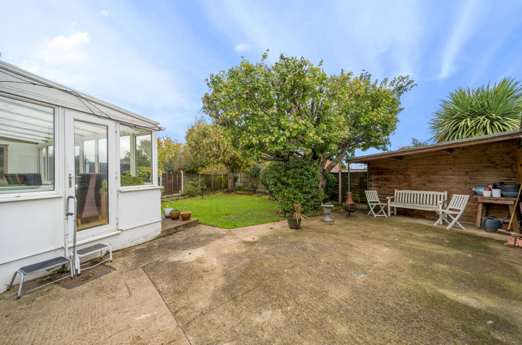 1370448-5-68fa88e...