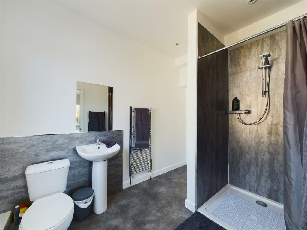En-suite Shower Room