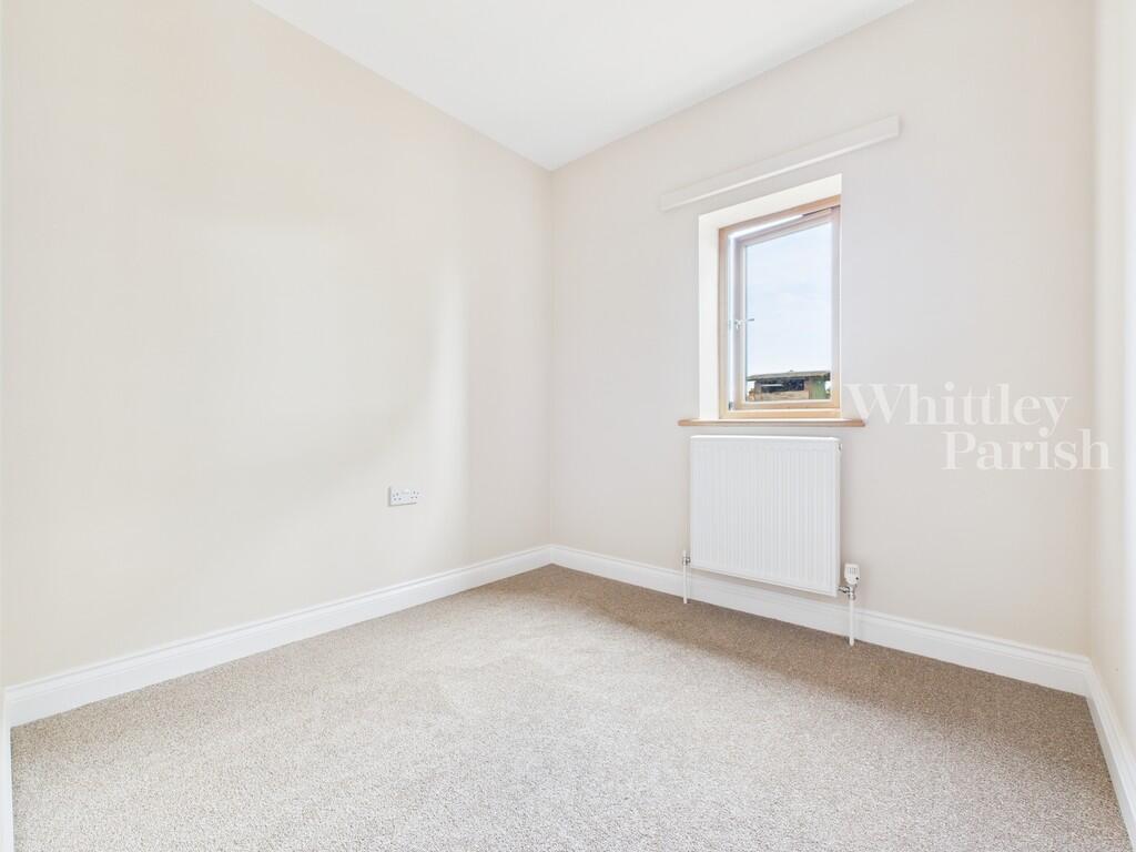 CAM04332G0-PR0484...