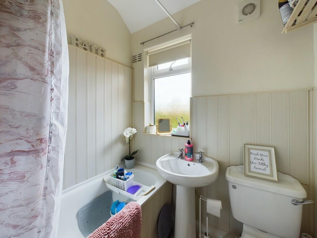 CAM01835G0-PR0057...