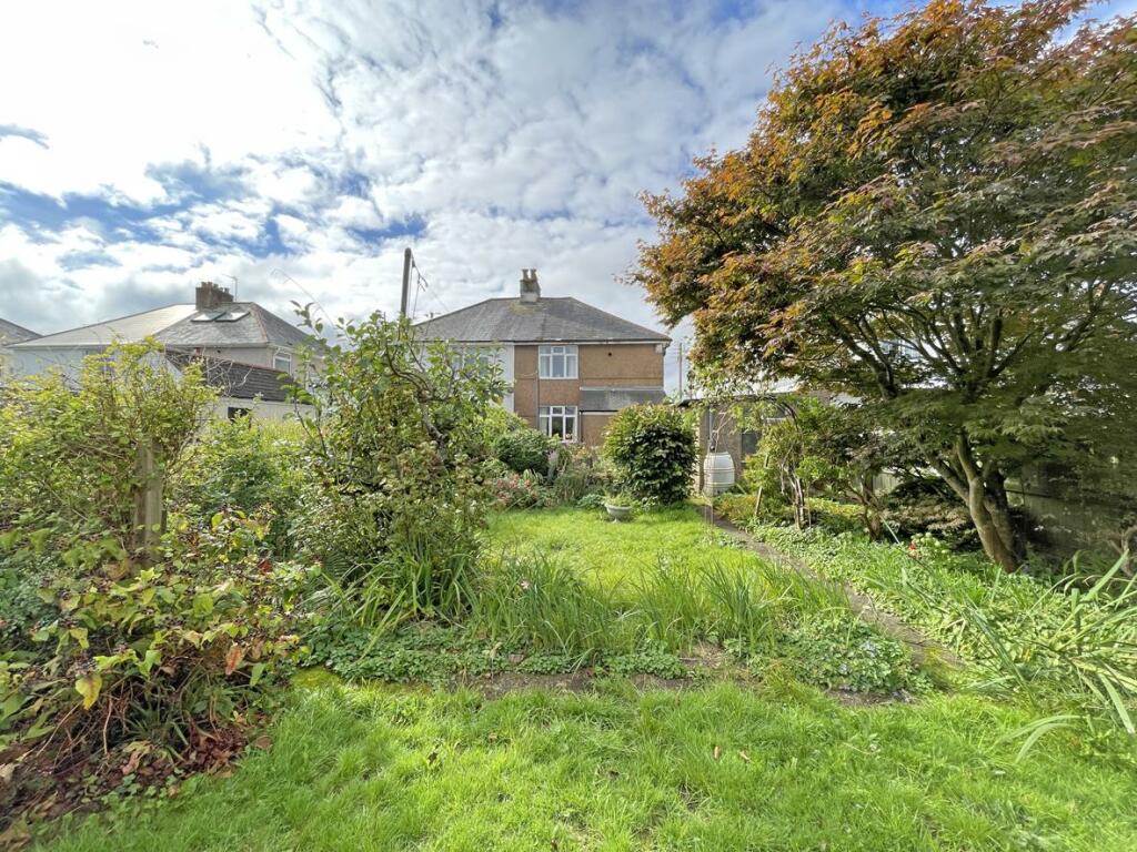 Bowden Park Road 47 Rear...jpg