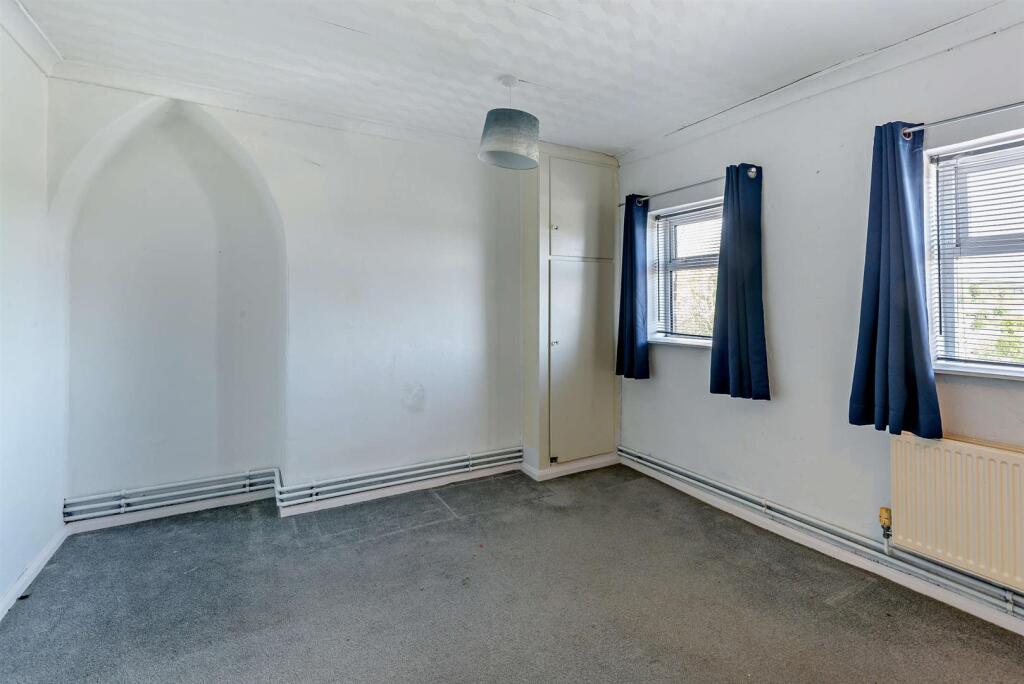 8647546-interior16-800.jpg