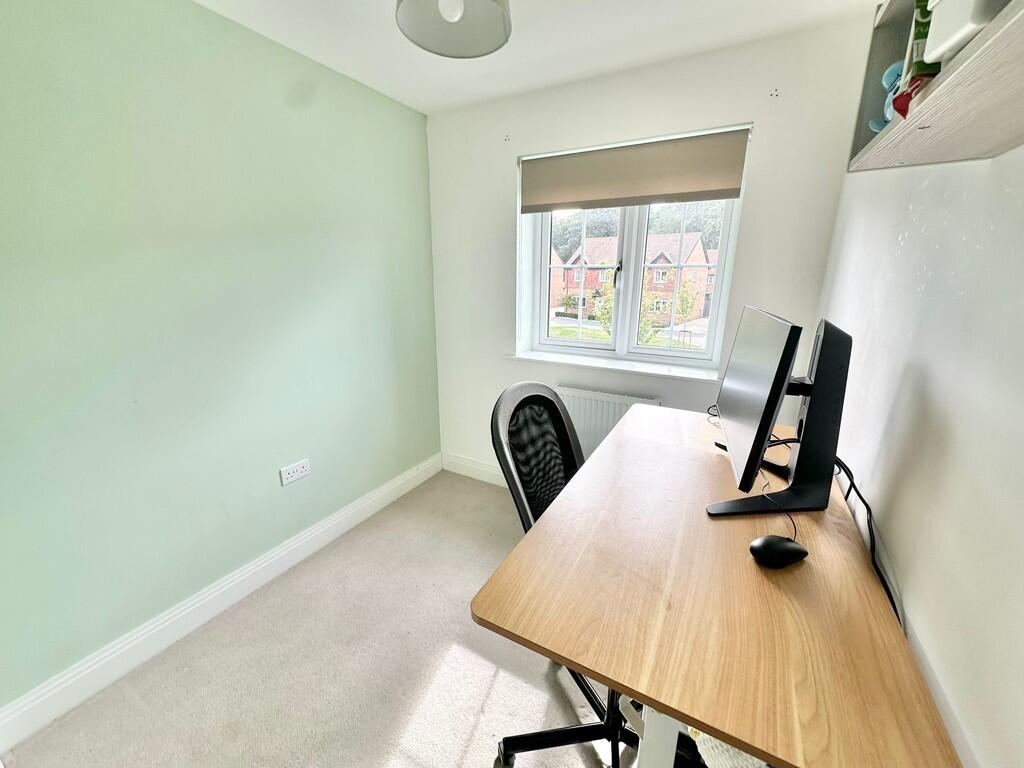 IMG-20250924-WA00...