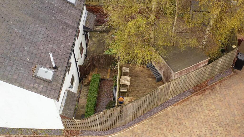 Back garden 1.jpg