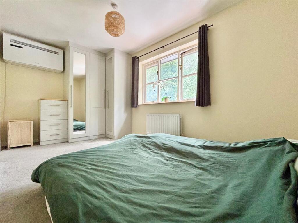 BED1a.jpg