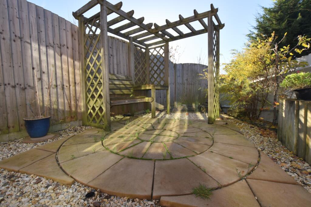 14 Huntingbrooke garden 2