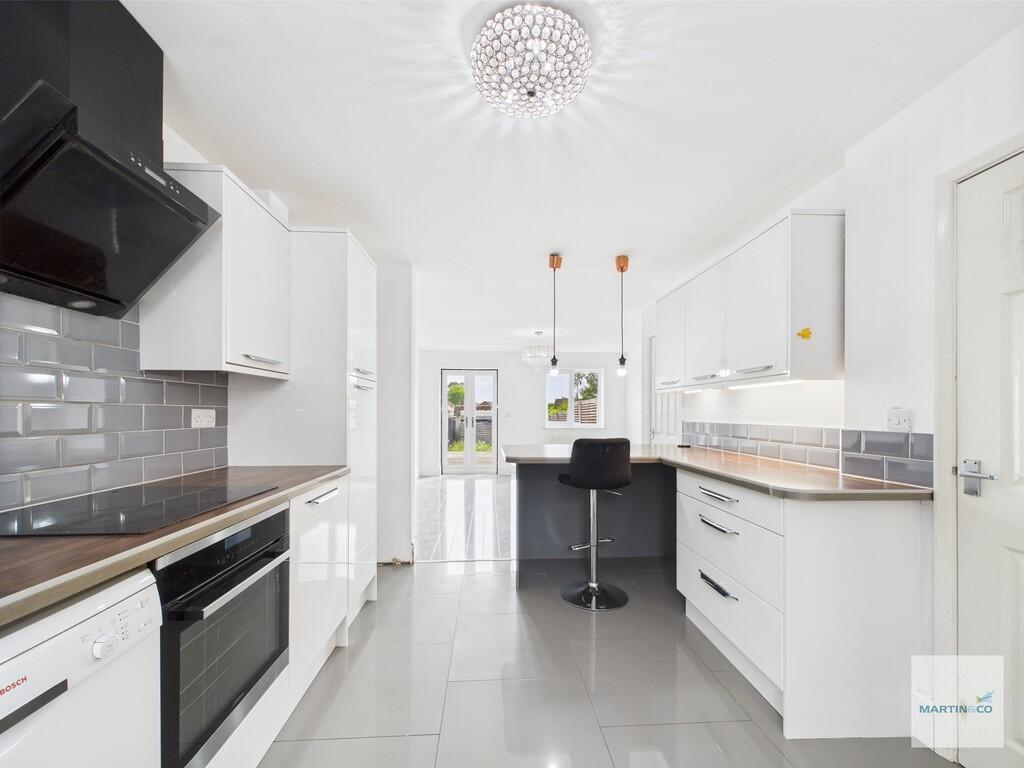 CAM03394G0-PR0301...