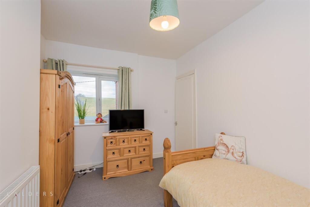 78 Tamworth Rd (26).jpg