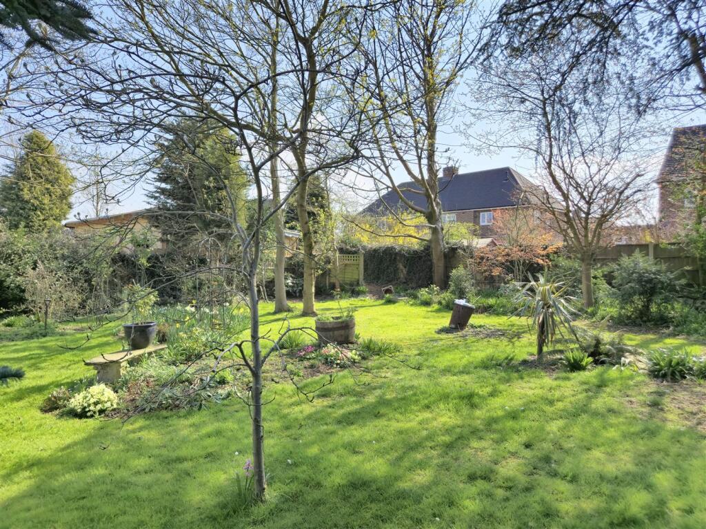 South Facing Private Rear Garden