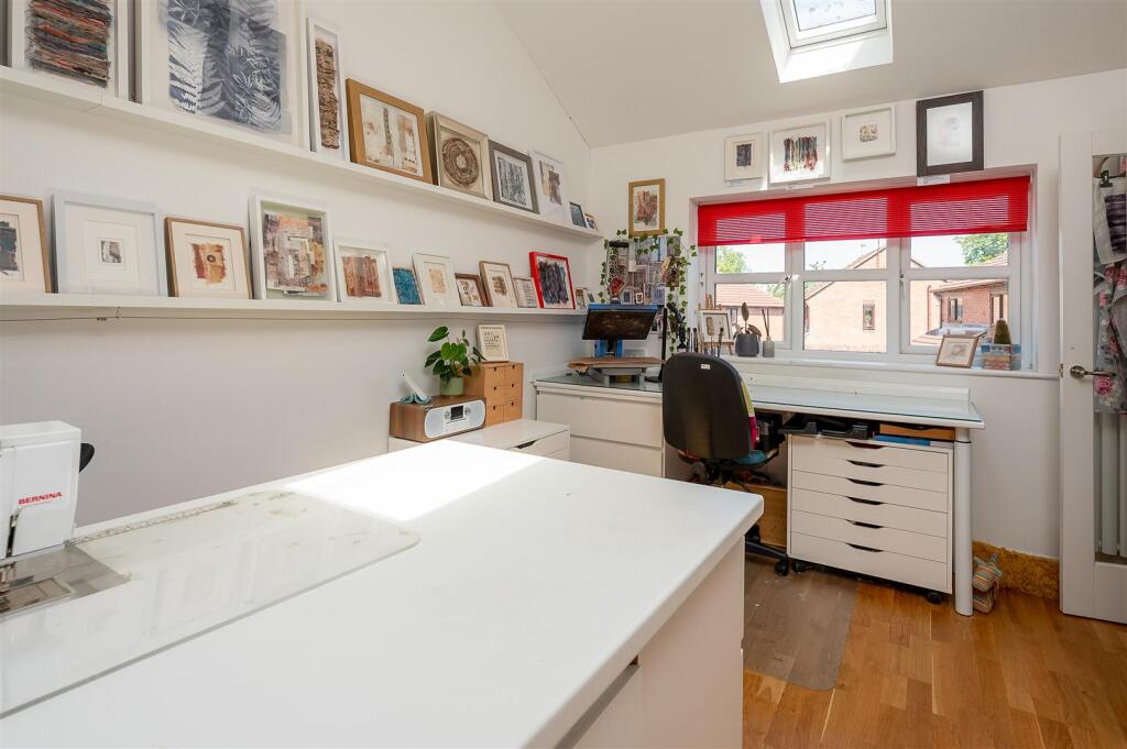 Hobby Room/Bedroom 5