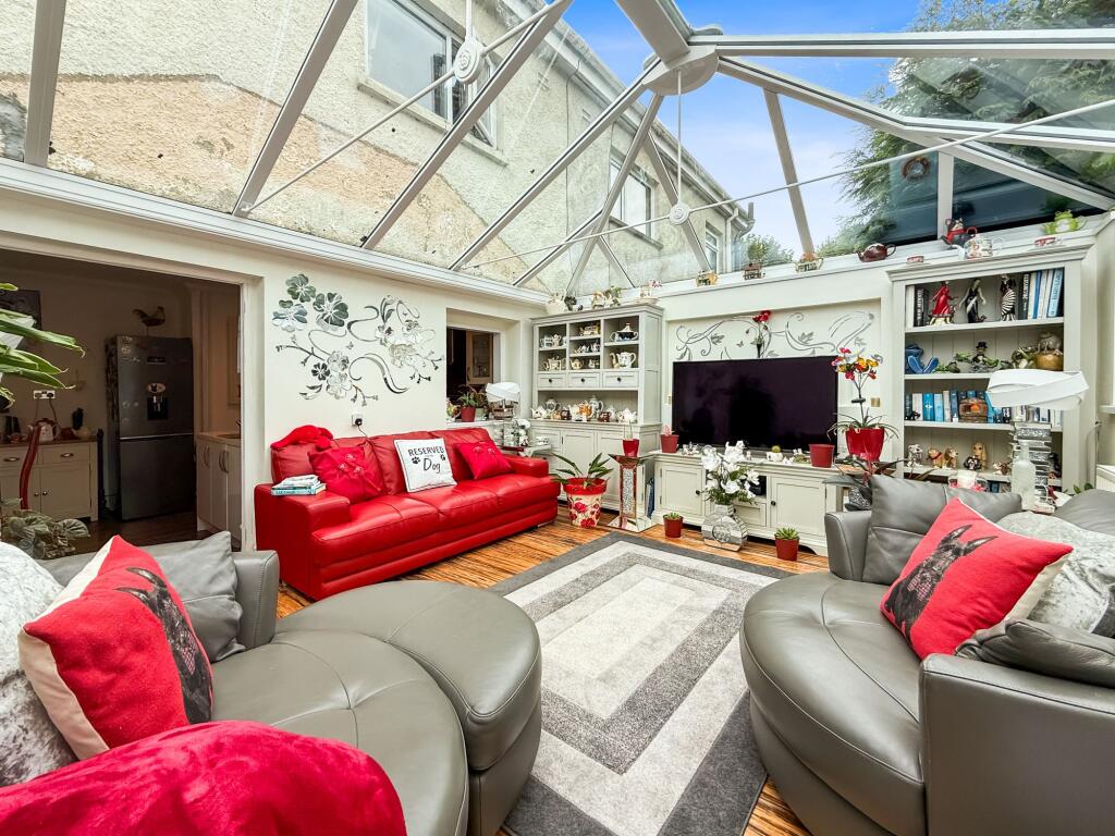 Summer Room