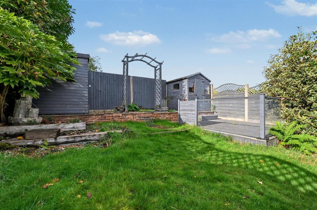 garden2.JPG