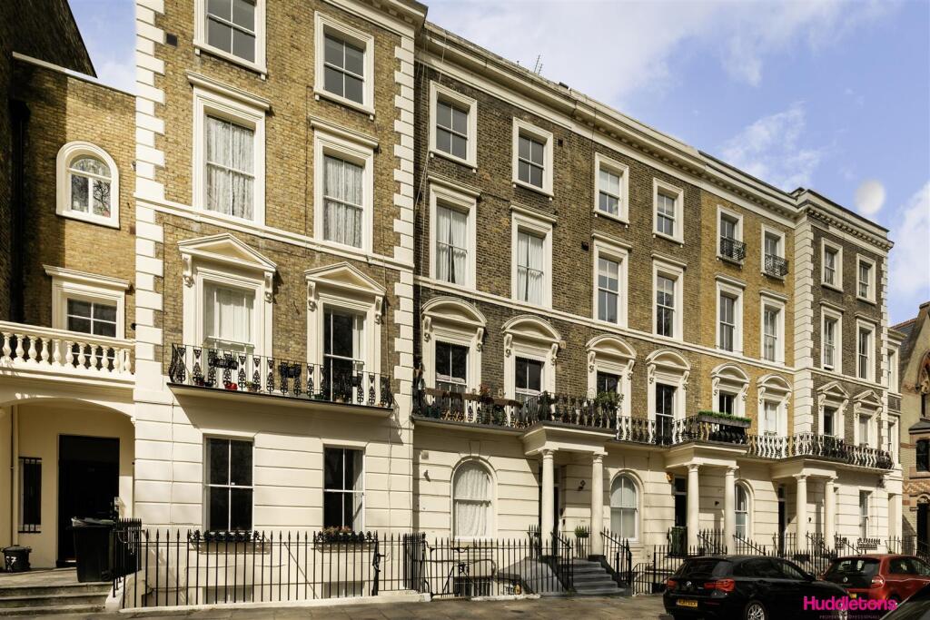 56D Oakley Square -17.jpg