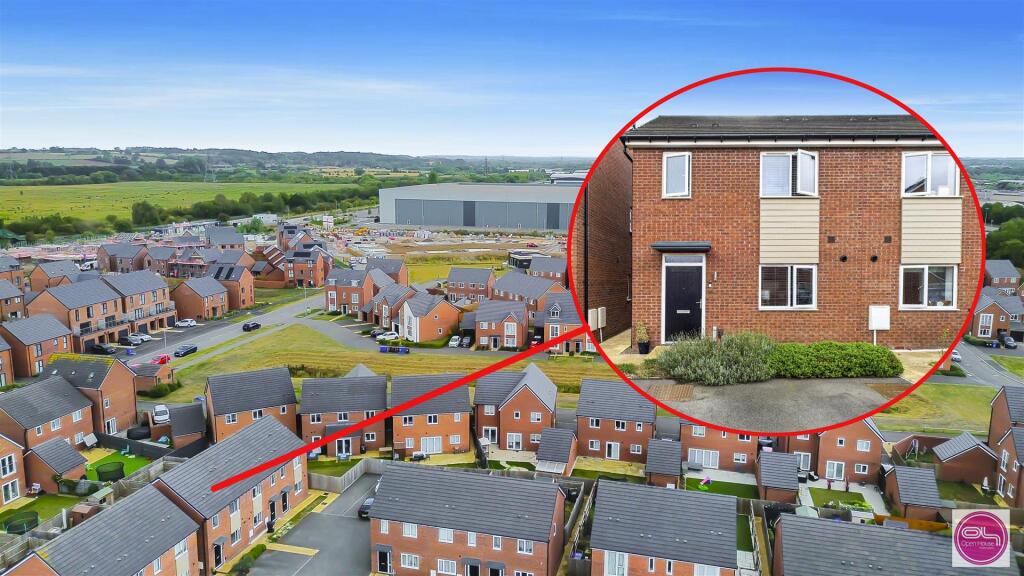 Skylark Drive, Branston (3).jpg