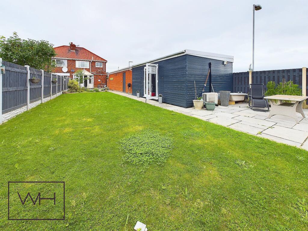 CAM03785G0-PR0056-ST