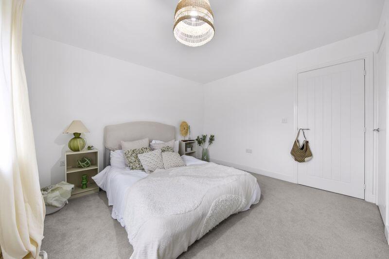 Bed2