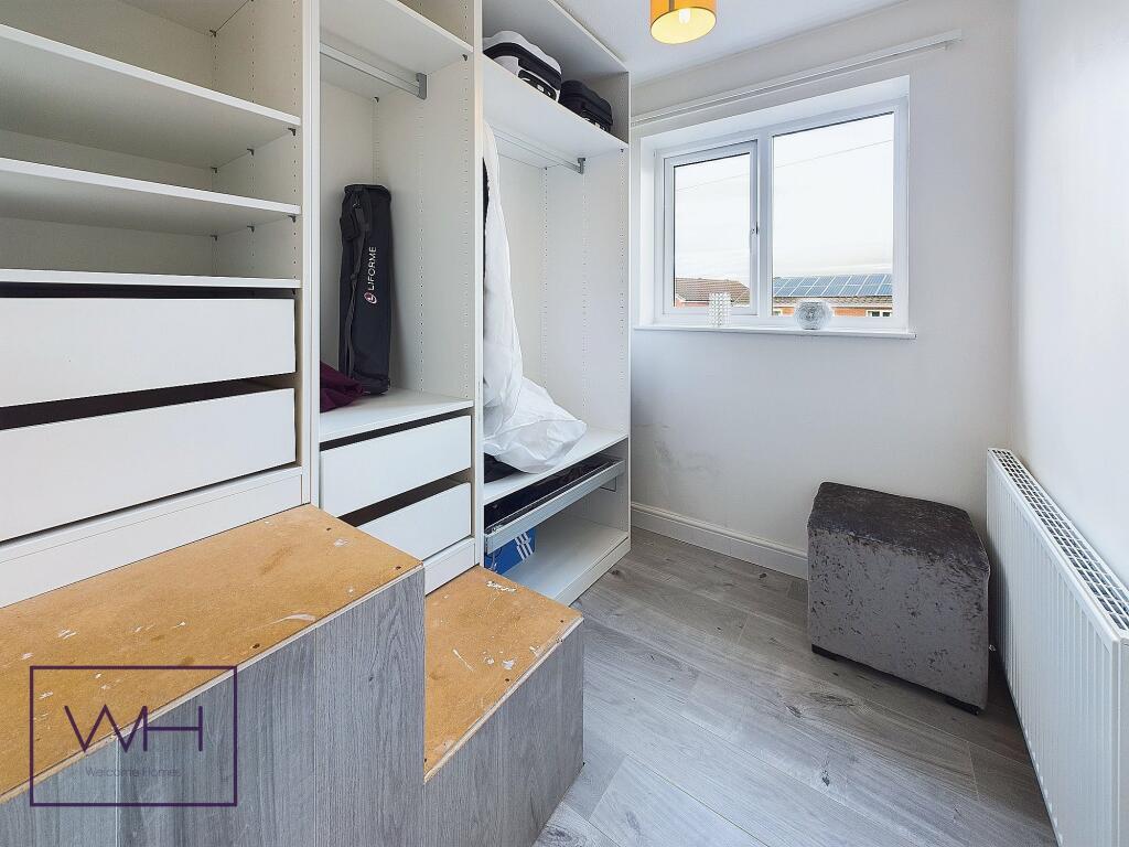 CAM03785G0-PR0156-ST