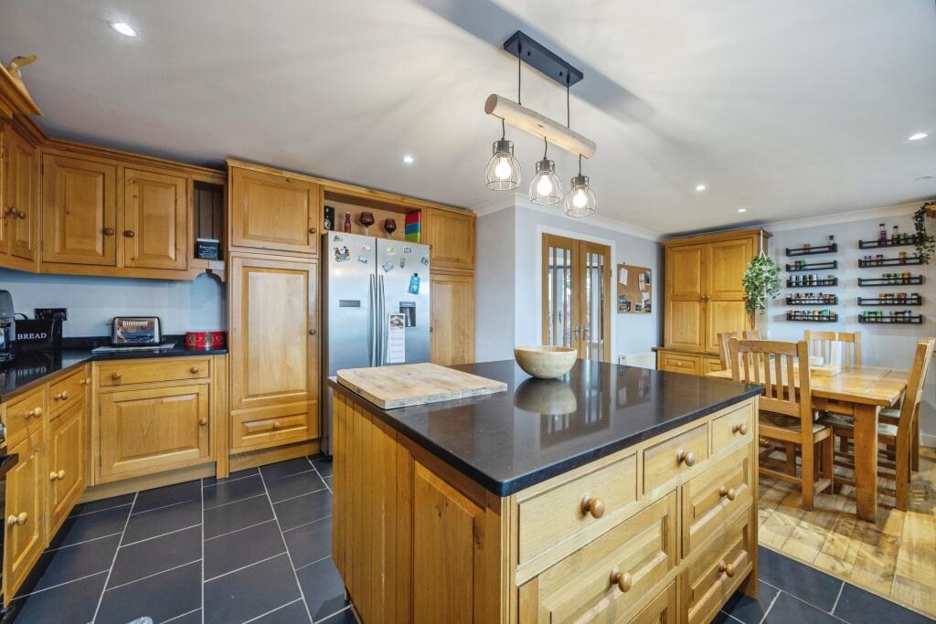 Kitchen / Diner
