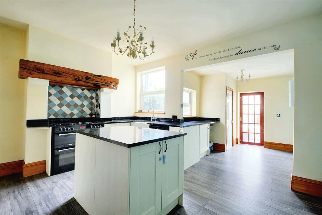 Kitchen Diner_3.jpeg