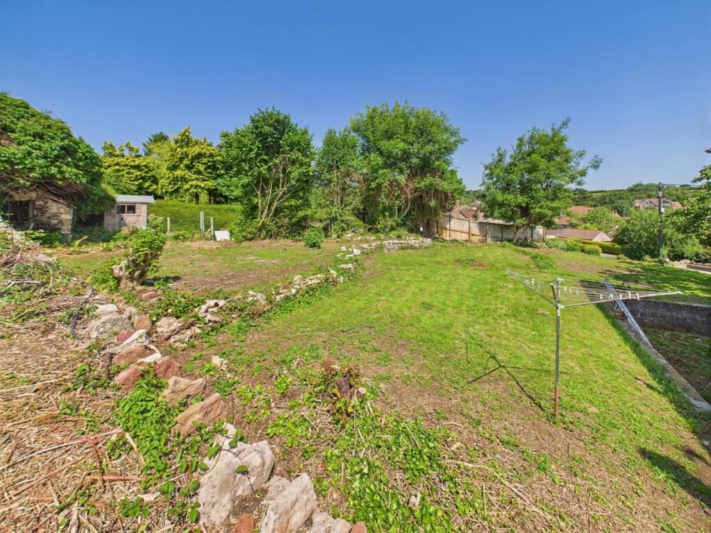 22 - Detached Cottage for Auction, Winford.jpg